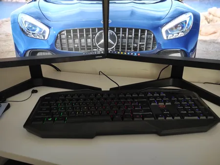 کیبورد مخصوص بازی تراست مدل GXT 830-RW Avonn