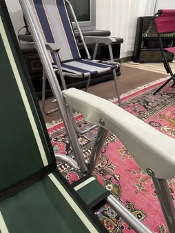 صندلی تاشو سفری مدل D02