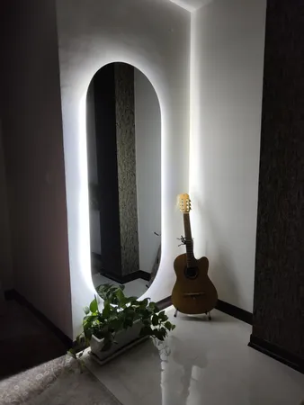 آینه مدل قدی هلالی بک لایت کد 170