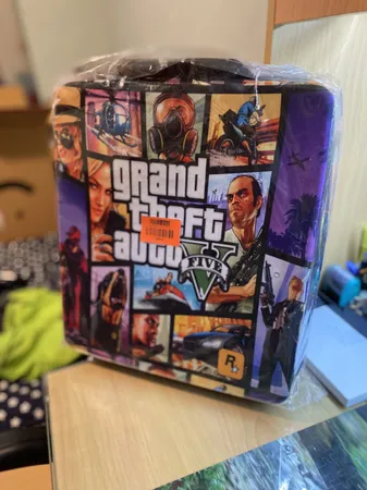 کیف حمل پلی استیشن 4 Pro طرح GTA