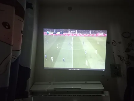 ویدئو پروژکتور یومیو مدل umiio Q2