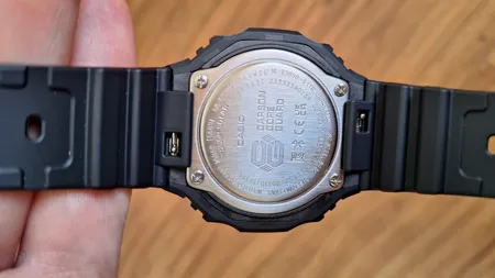 ساعت مچی عقربه‌ای مردانه کاسیو مدل GA-B2100-1ADR