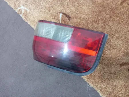 چراغ عقب گستر آذر کد mb1122 مناسب برای پراید 131