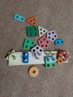 بازی آموزشی مونته سوری طرح پایه اشکال هندسی مدل ۰۰۲