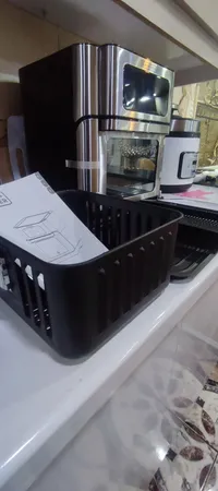 هواپز 12 لیتری بلک اند دکر مدل AOF-100-B5