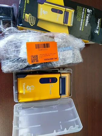 ماشین اصلاح موی صورت یاندو مدل Sv-w301u به همراه تیغه و توری یدک