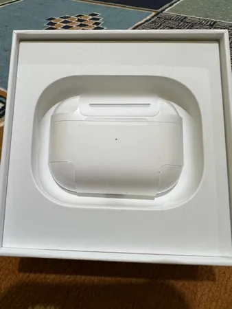 هدفون بلوتوثی اپل مدل AirPods Pro 2021