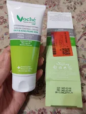 تجریه خرید کرم آبرسان وچه مدل Bamboo مناسب پوست‌های چرب و مستعد آکنه حجم 60 میلی‌لیتر