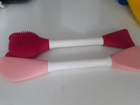 قلم ماسک صورت مدل سیلیکونی مجموعه 2 عددی