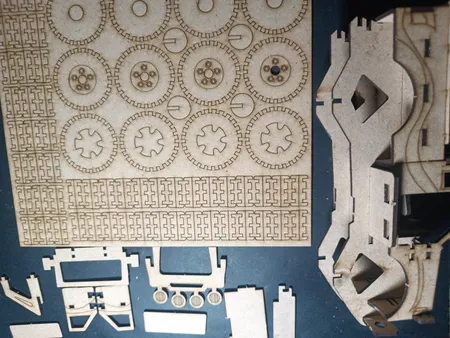 ساختنی مدل ماشین آفرود