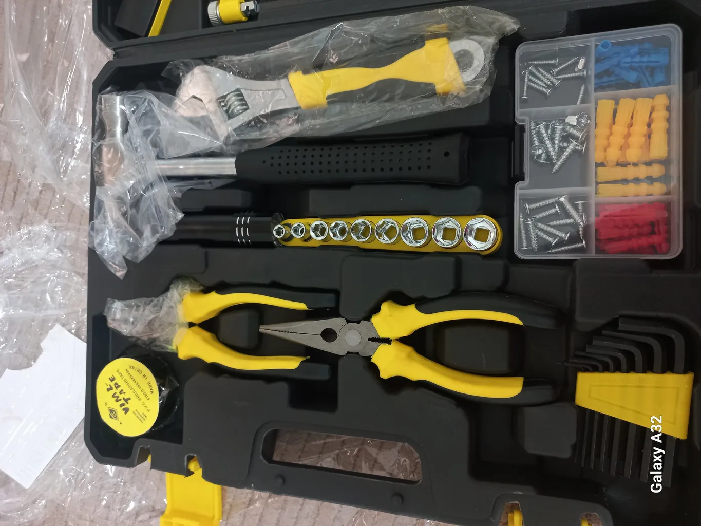 مجموعه 82 عددی ابزار صنعتی اینتیمکس کد 10001