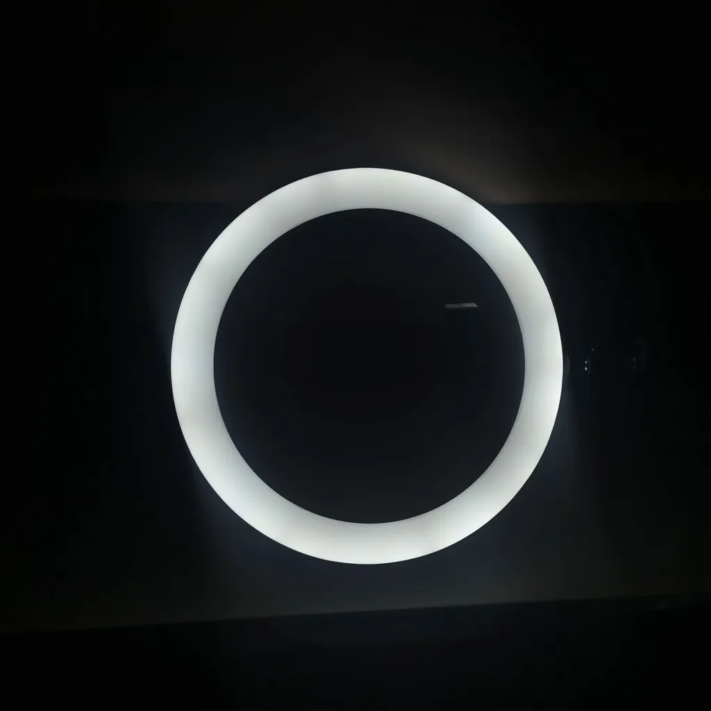 رینگ لایت مدل RGB-LJJ-36 K