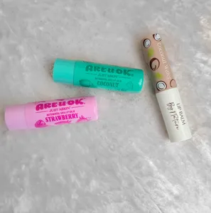 تجریه خرید بالم لب آریواُکی مدل توت فرنگی وزن 4.5 گرم