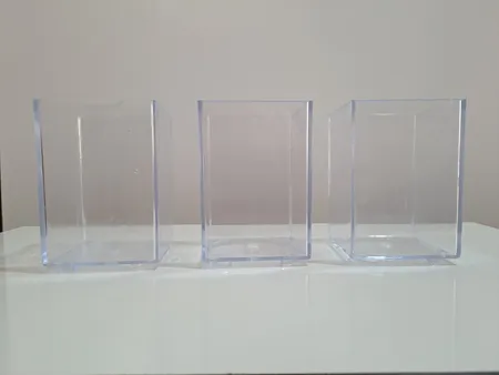 استند لوازم آرایشی مدل M