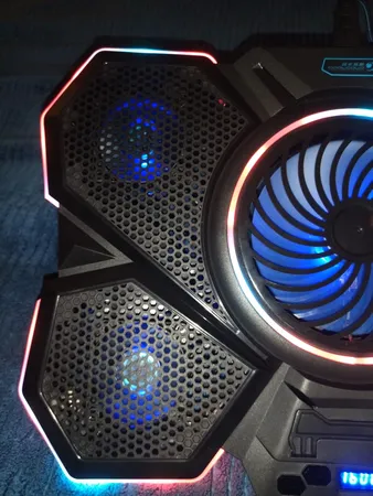 پایه خنک کننده لپ تاپ کول کلد مدل F13 RGB