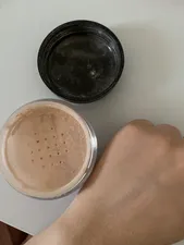 تجریه خرید پودر تثبیت کننده آرایش هانتین شماره H 02