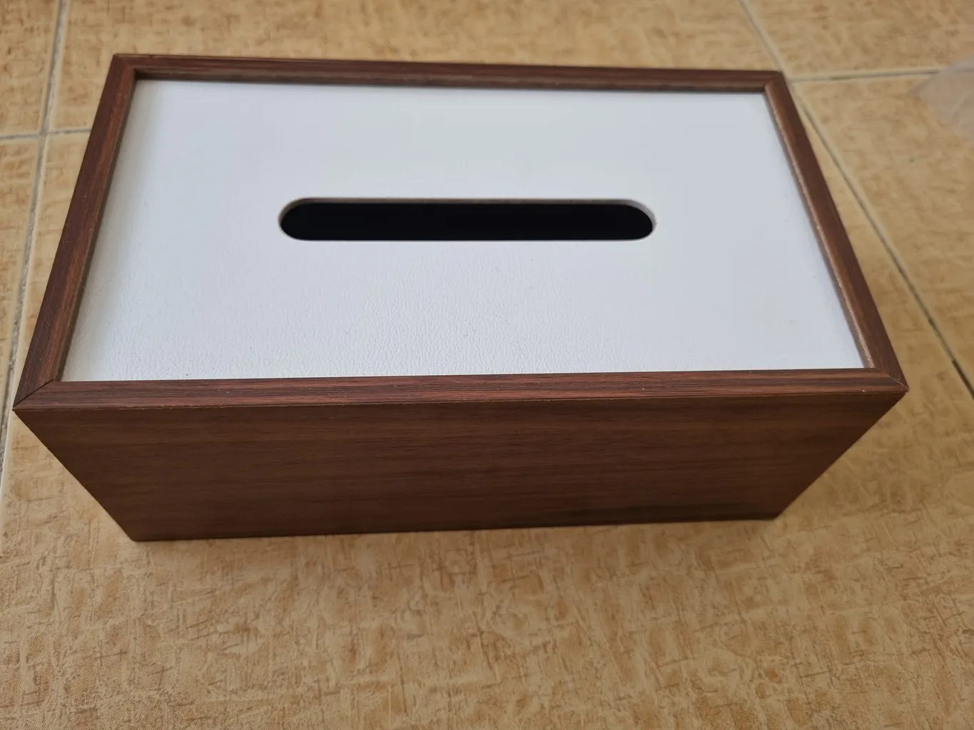 جعبه دستمال کاغذی رایکا مدل چوبی