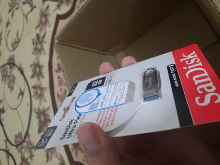 فلش مموری سن دیسک مدل Ultra Flair CZ73 ظرفیت 32 گیگابایت