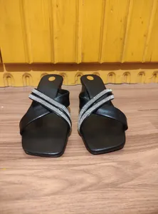 تجریه خرید صندل زنانه مدل گیمدو