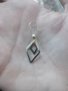 تجریه خرید گوشواره طلا 18 عیار زنانه مایا ماهک مدل ME0820 طرح لوزی