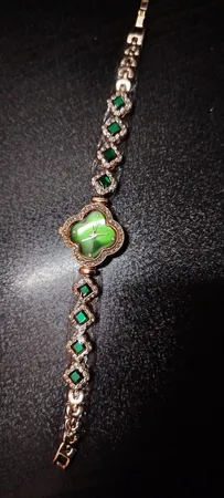 ساعت مچی عقربه ای زنانه مدل sz01