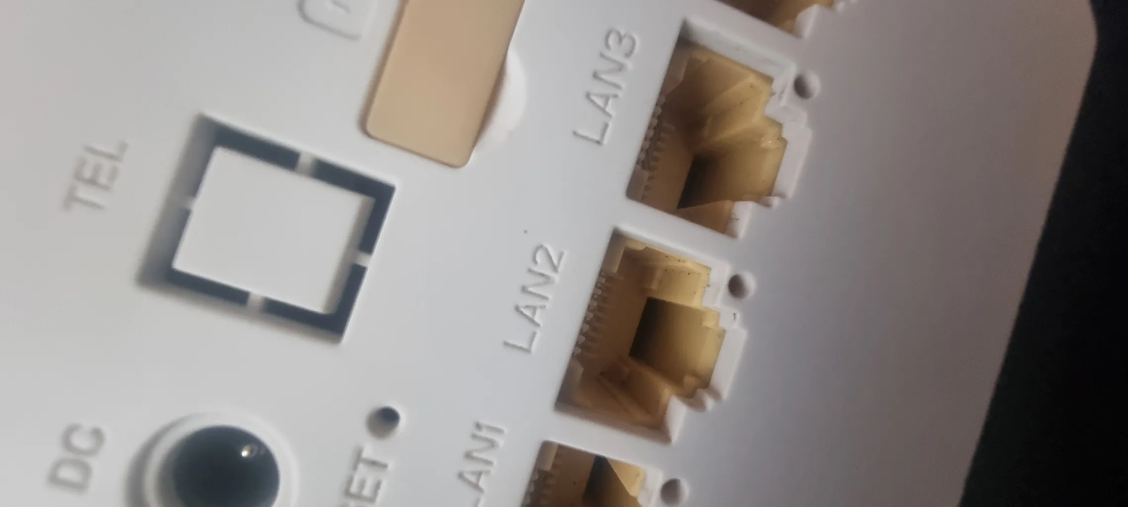 مودم 5G دو مدل رومیزی ZLT X28