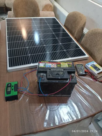 کنترل کننده دیجیتال شارژ خورشیدی 20 آمپر مدل PWM202