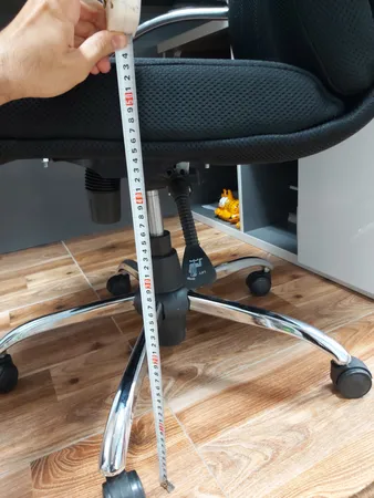 صندلی اداری وارنا مدل M7000-P