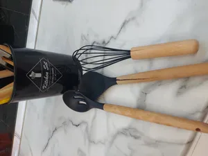 تجریه خرید سرویس کفگیر و ملاقه 12 پارچه کیچن ست مدل UNT45