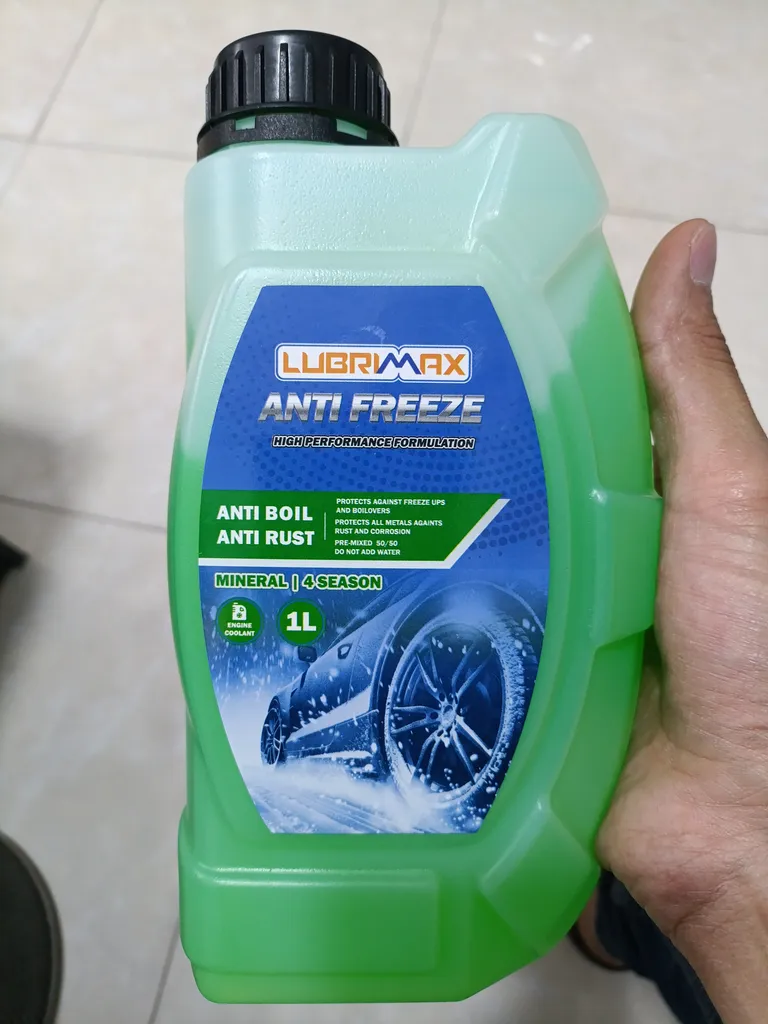 ضدیخ و ضدجوش لوبریمکس مدل کولانت 50/50 معدنی حجم 1 لیتر