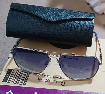 عینک آفتابی مردانه مدل JS8531C05-P87 Polarized By Albert Vogue