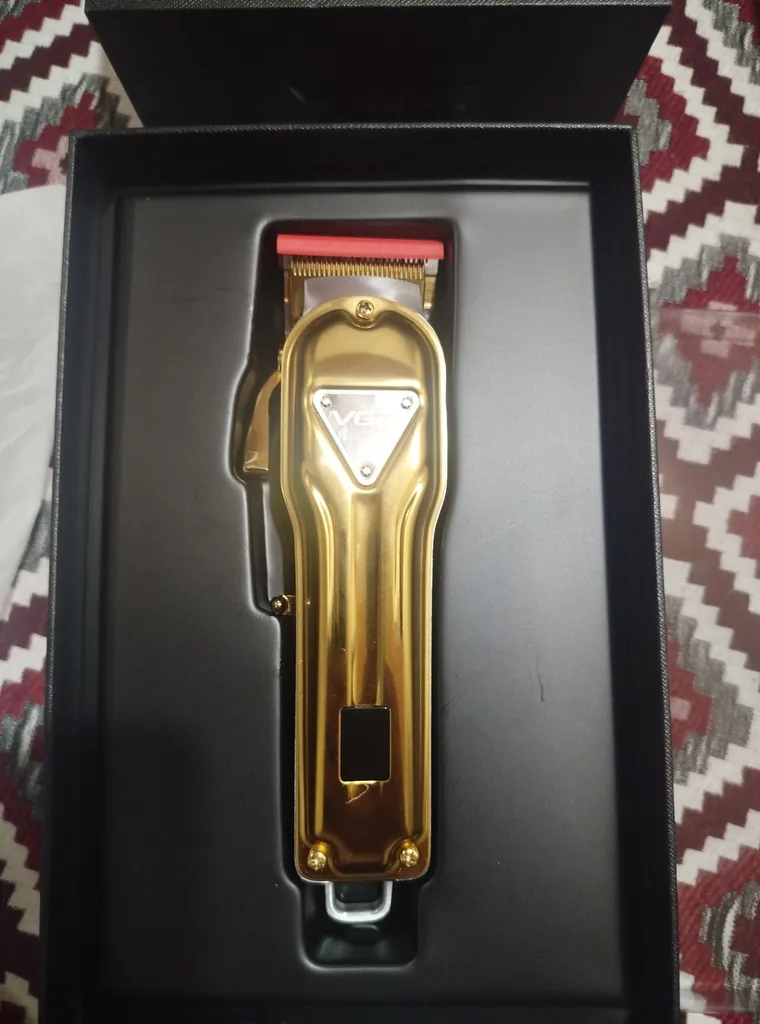 ماشین اصلاح موی سر و صورت وی جی ار مدل VGR V-140