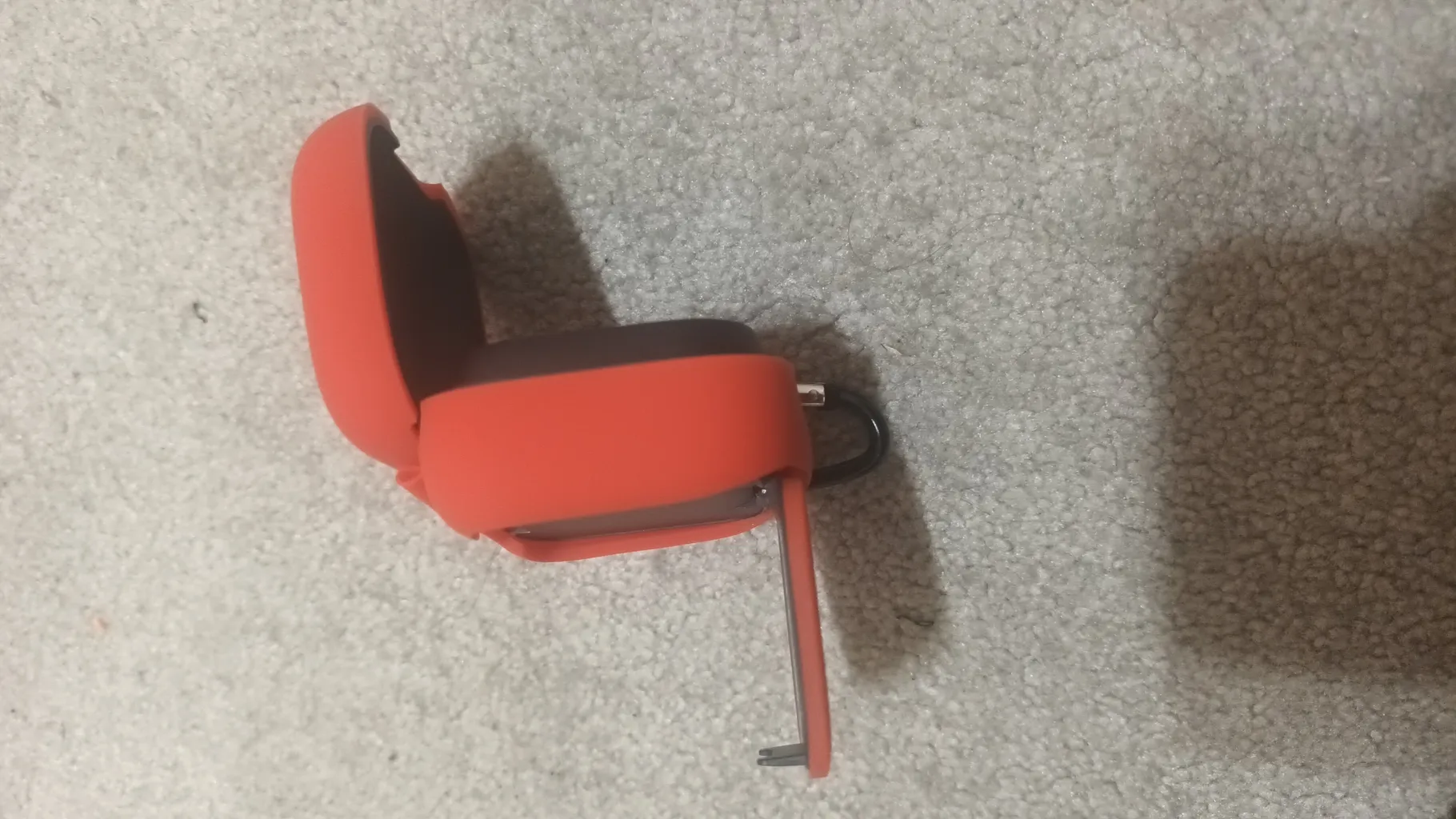 کاور اسپریگ مدل Silicon-SP مناسب برای کیس هدفون بی سیم انکر Soundcore R50i NC