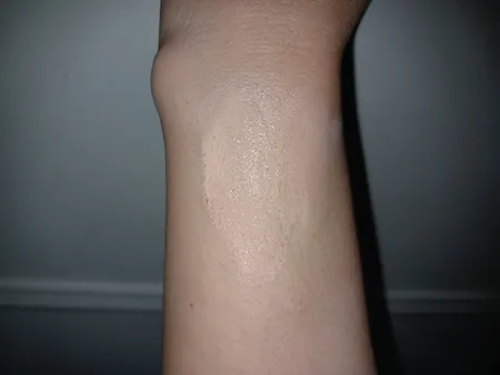 کرم پودر تیوبی مای شماره 202