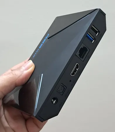 اندروید باکس آر69پلاس مدل H728 حافظه 64گیگ