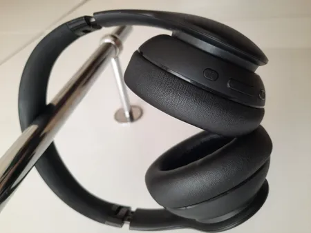 هدست بلوتوثی انکر مدل  SoundCore Life 2 Neo