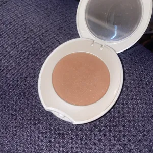 تجریه خرید رژگونه شون سری Charming شماره B04