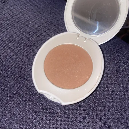 رژگونه شون سری Charming شماره B04