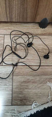 هندزفری کی تی مدل کیخسرو