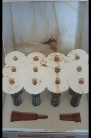 سرم ضد ریزش مو بیوتا مدل بیوکسین حجم 8 میلی لیتر بسته 12 عددی