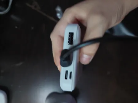 پاوربانک 10 وات وی دنمن وی مدل dp 09 ظرفیت 10000 میلی آمپر ساعت