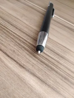 قلم لمسی و پایه نگهدارنده موبایل مدل TOUCH PEN