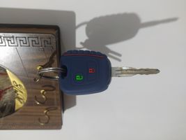 کاور سوییچ خودرو مدل آج دار ژله ایی فیت ریموت دو کلید مناسب برای پراید