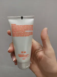 تجریه خرید کرم ضدآفتاب شون +SPF50