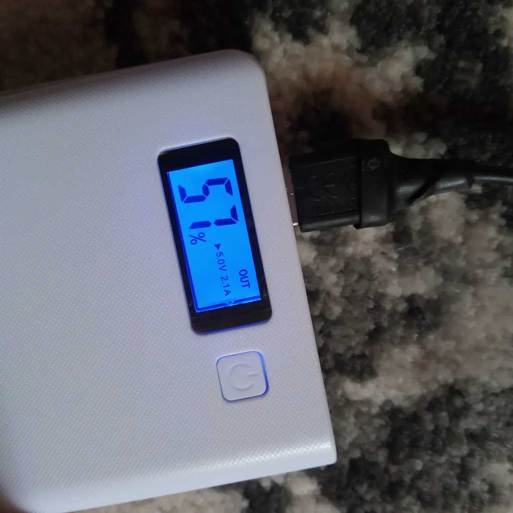 باتری لیتیوم یون قابل شارژ اسمال سان مدل S37 ظرفیت 3800 میلی آمپر ساعت