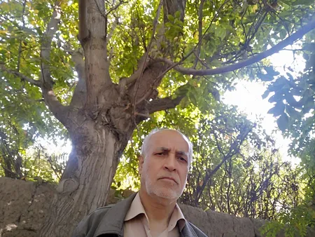 پایه مونوپاد یانتنگ مدل JP-AB به همراه ریموت