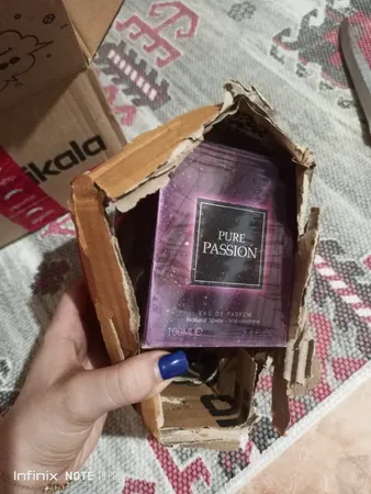 ادو پرفیوم زنانه فراگرنس ورد مدل PURE PASSION حجم 100 میلی لیتر