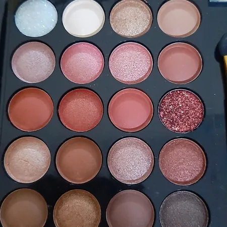 پالت آرایش صورت آنی لیدی مدل آبنباتی شماره 101