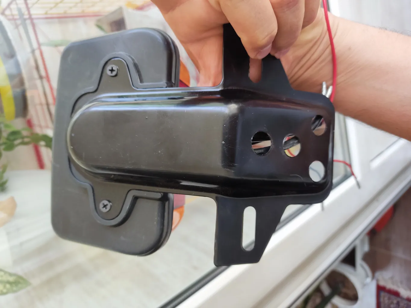 چراغ عقب موتور سیکلت مدل هشت راهنما کد 48 مناسب هندا 125 CDI و CGو 8