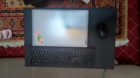 میز لپ تاپ پویاعلم مدل LP2